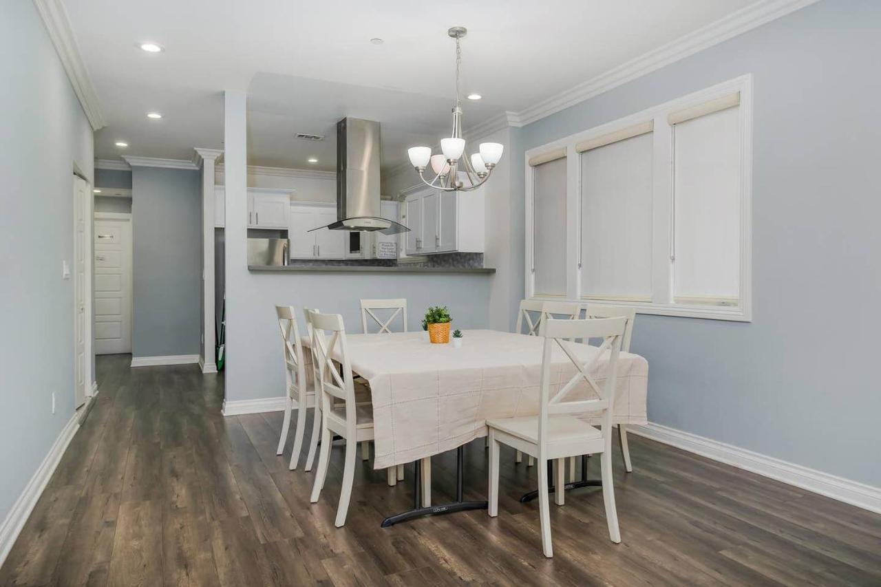 Comfy 4br Near Korea Town Ferienhaus Los Angeles